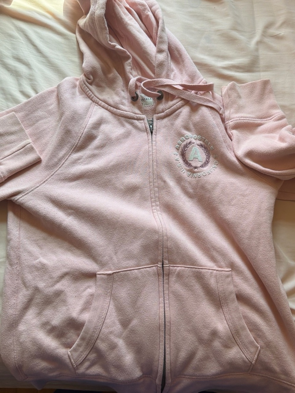Aeropostale Pale Pink Zip-Up Hoodie Puffer